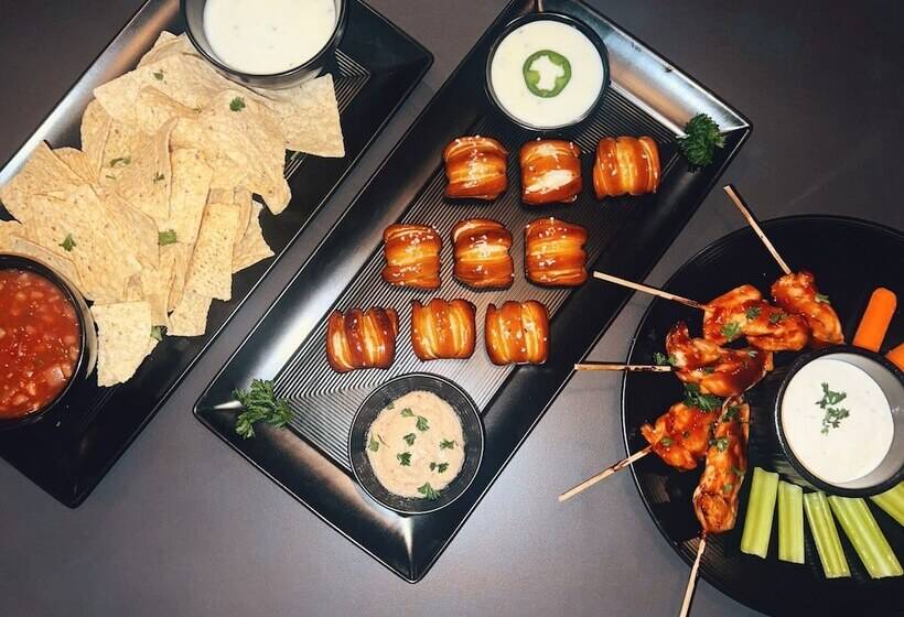 Maine Evergreen Hotel, Ascend Hotel Collection