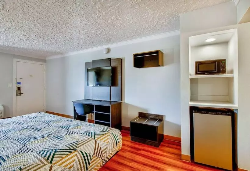 Motel 6 Fort Worth, Tx   White Settlement