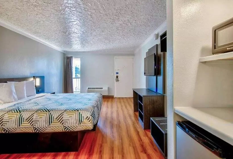 Motel 6 Fort Worth, Tx   White Settlement