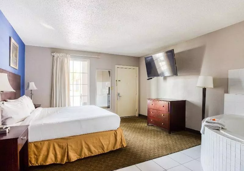 Мотель Augusta Downtown