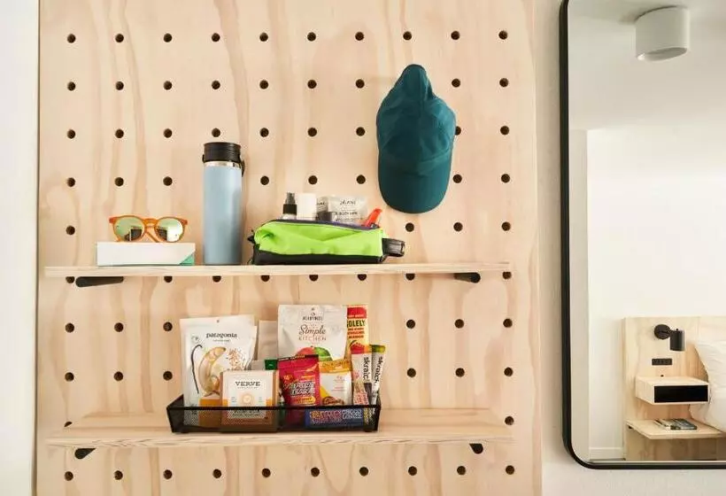 汽车旅馆  Field Station Moab