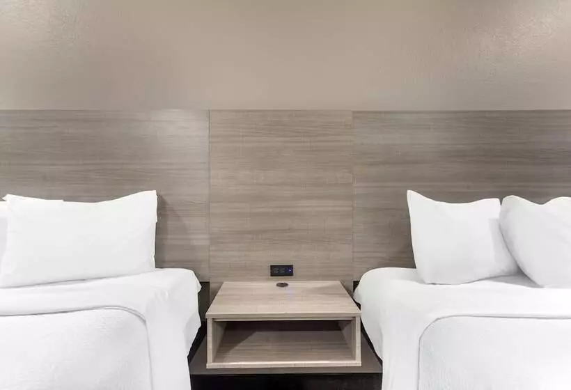 مُتل Red Roof Inn Suffolk