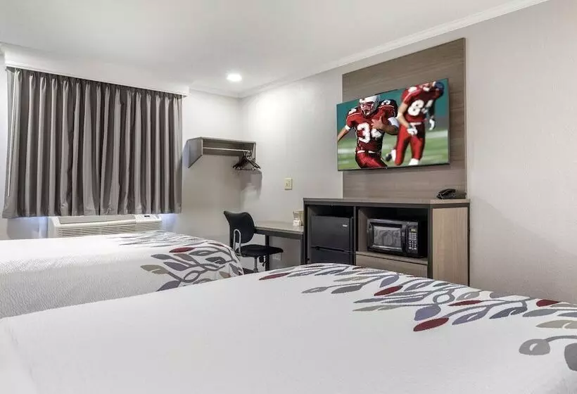 مُتل Red Roof Inn Suffolk