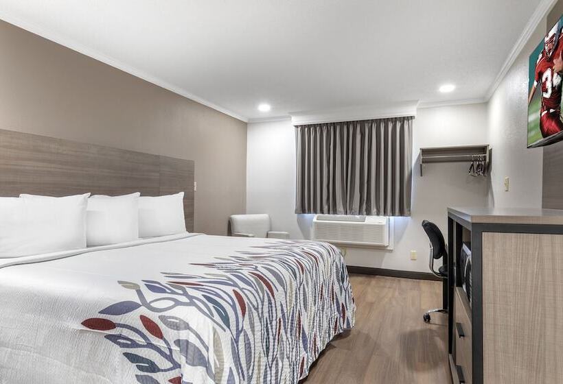 מוטל Red Roof Inn Suffolk