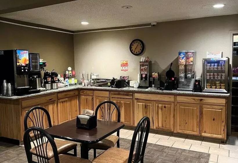 فندق على الطريق Super 8 By Wyndham Boise