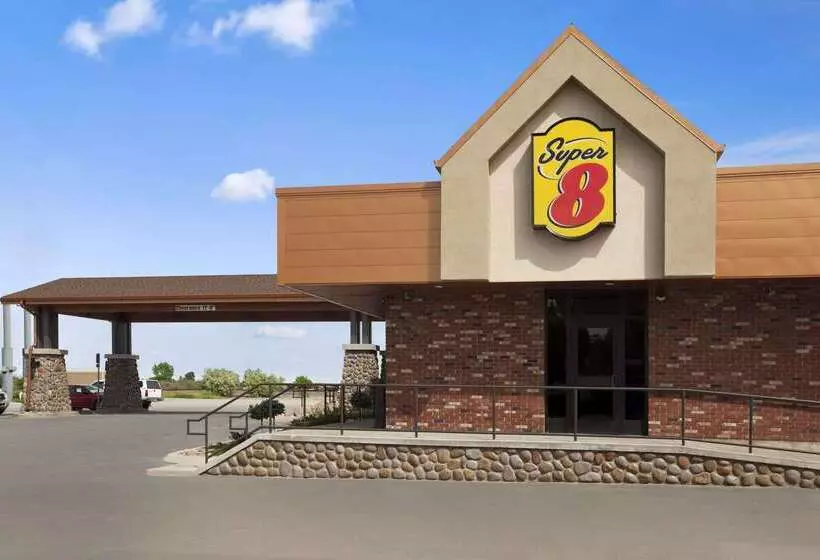 Мотель Super 8 By Wyndham Conrad