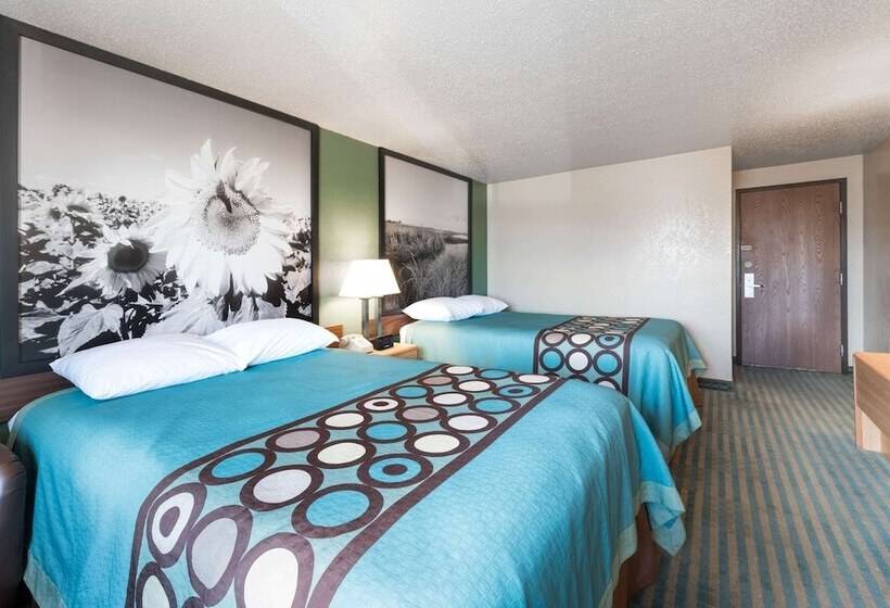 فندق على الطريق Super 8 By Wyndham Devils Lake