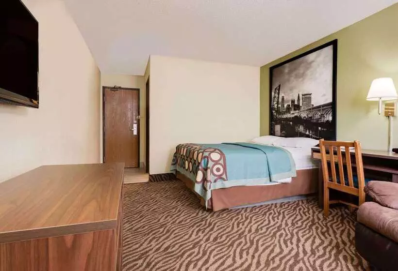 모텔 Super 8 By Wyndham Mentor/cleveland Area