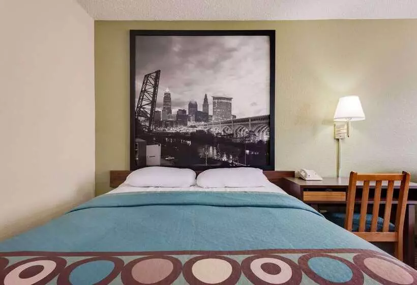 모텔 Super 8 By Wyndham Mentor/cleveland Area
