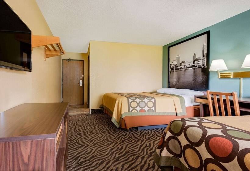 فندق على الطريق Super 8 By Wyndham Mentor/cleveland Area