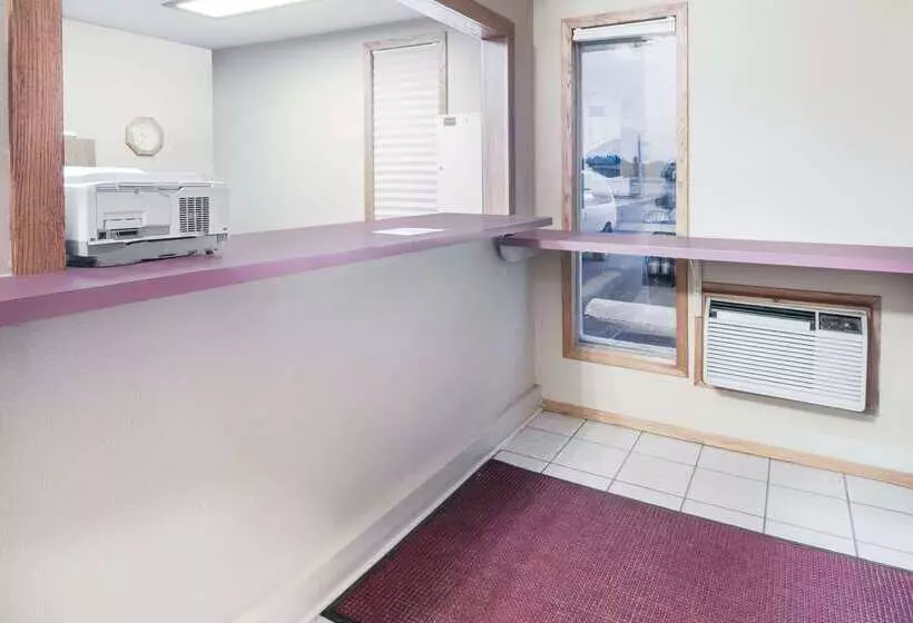 Мотель Super 8 By Wyndham Miller