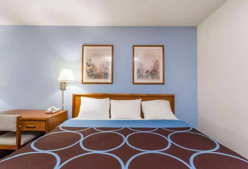 Motel Super 8 By Wyndham Norwich