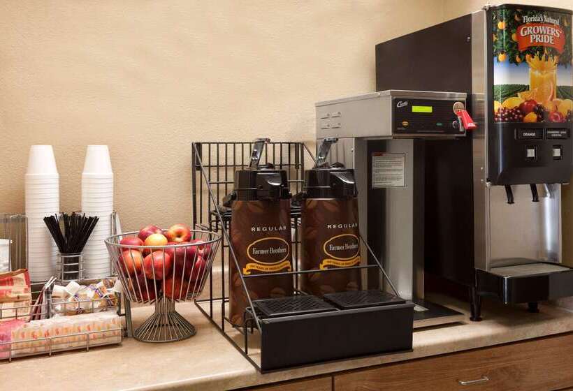 Motel Super 8 By Wyndham Pulaski