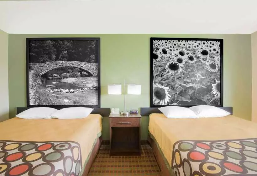 Мотель Super 8 By Wyndham Story City