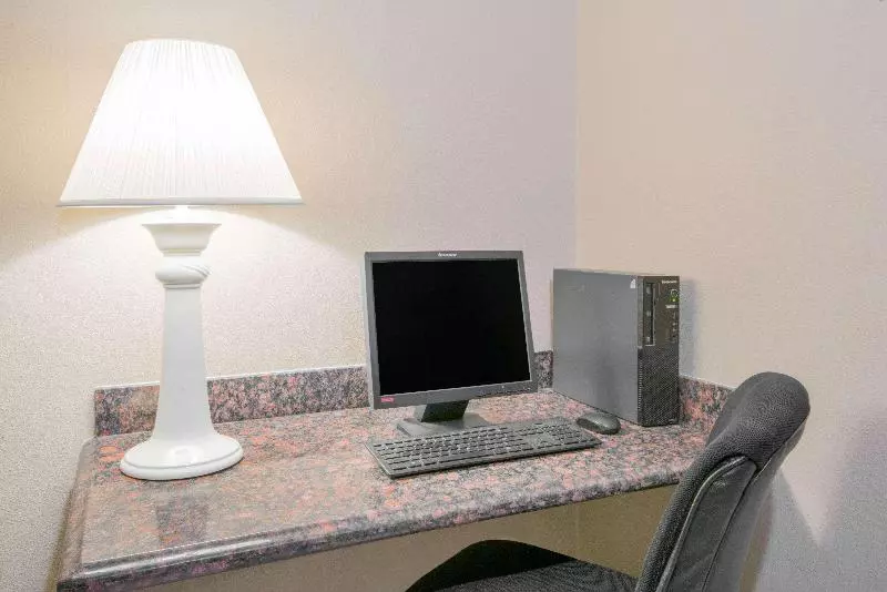 Мотель Super 8 By Wyndham Story City