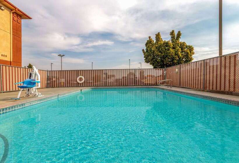 Мотель Super 8 By Wyndham The Dalles Or