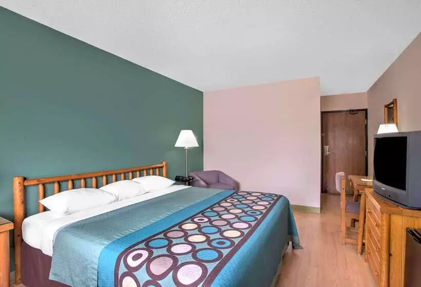 Motel Super 8 By Wyndham Ticonderoga