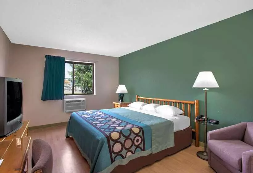 Motel Super 8 By Wyndham Ticonderoga