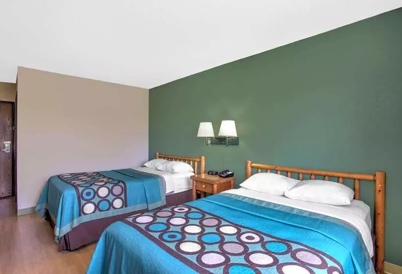 Motel Super 8 By Wyndham Ticonderoga