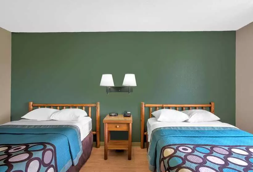 Motel Super 8 By Wyndham Ticonderoga