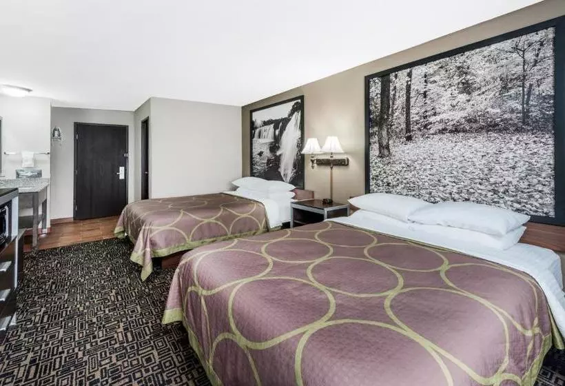 Мотель Super 8 By Wyndham Warrensburg