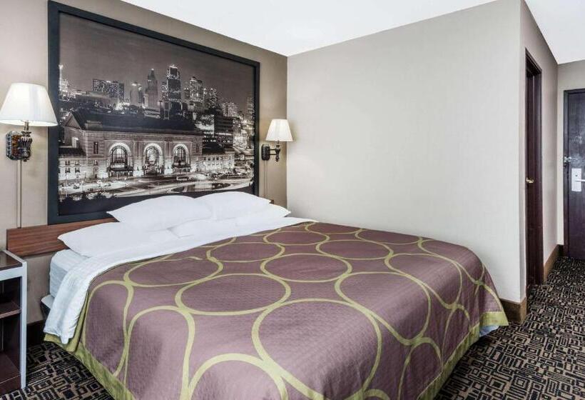 모텔 Super 8 By Wyndham Warrensburg