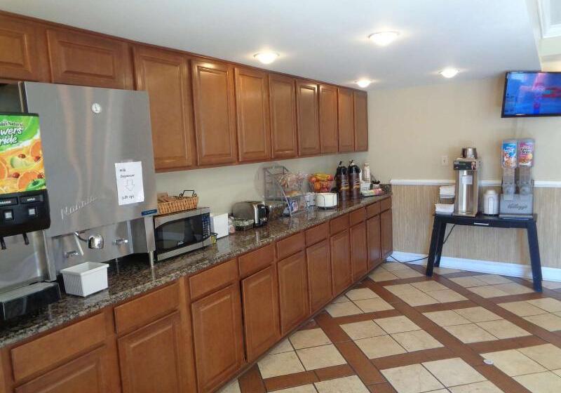 Motel Surestay Hotel By Best Western Helen Downtown