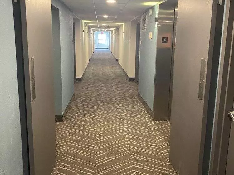 Quality Inn Spring Valleynanuet