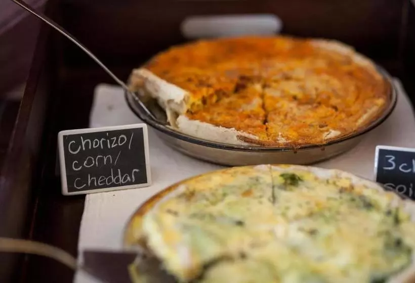 Texas White House B&b