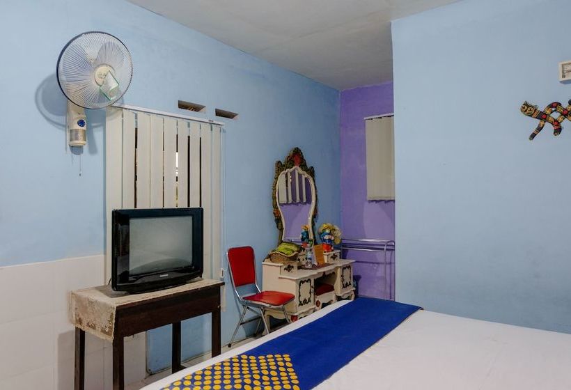 Vandrarhem Spot On 1716 Lada Family Residence Syariah