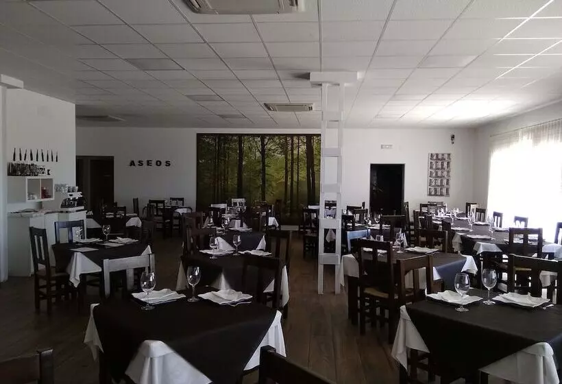 Hostal Restaurante El Quijote