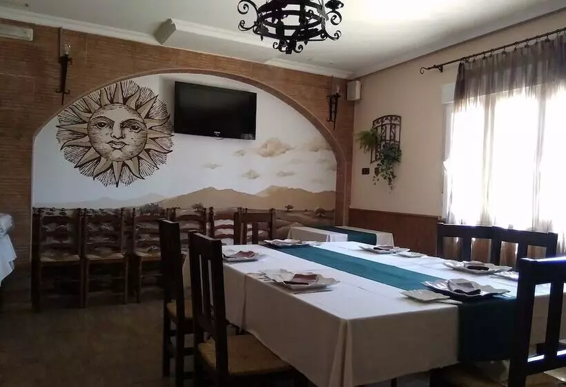 Hostal Restaurante El Quijote