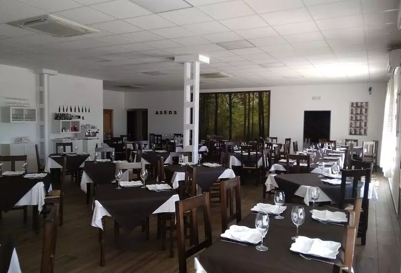 Hostal Restaurante El Quijote