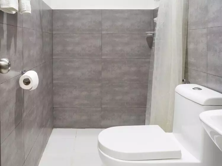 هتل Braveheart Residency