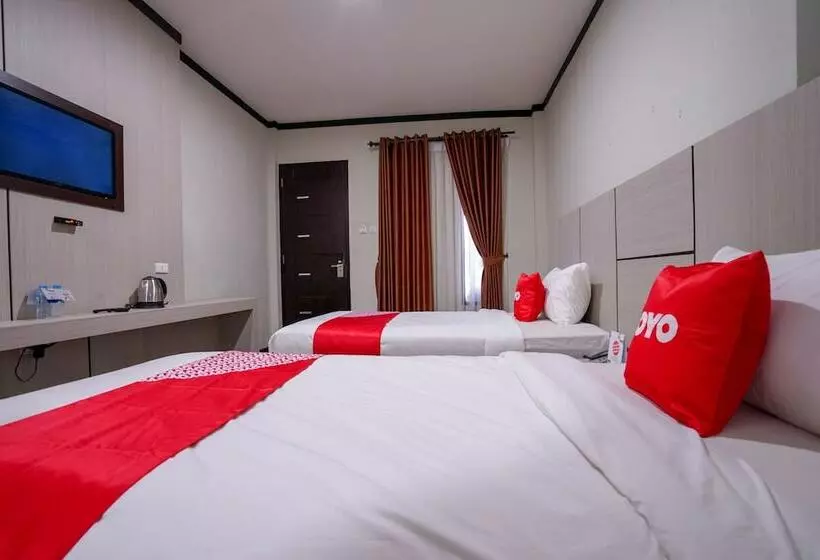 ホテル Capital O 2102 Grand Mutiara