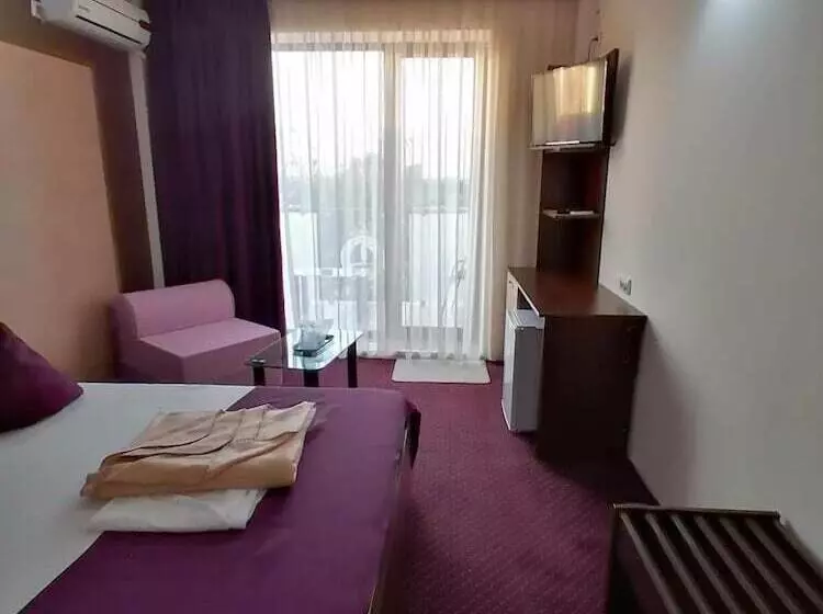 ホテル Delta Palace