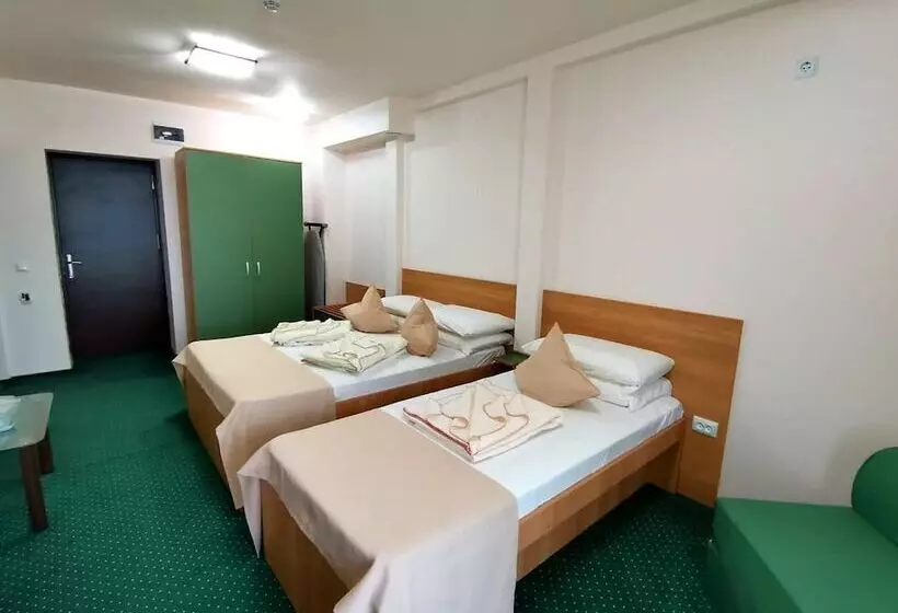 ホテル Delta Palace