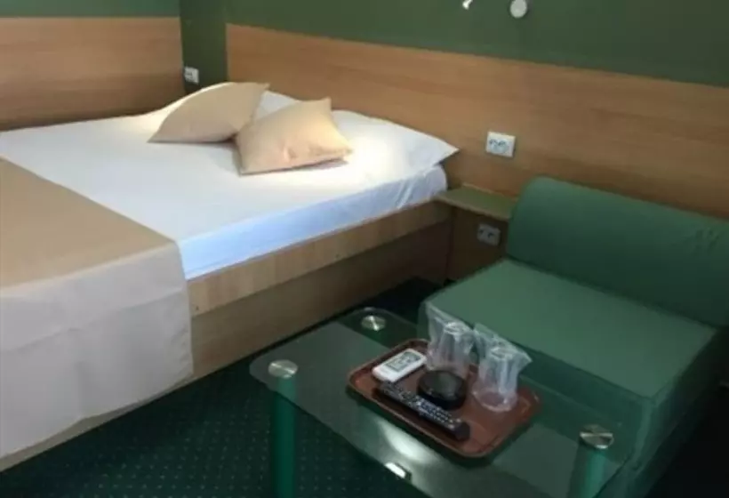 ホテル Delta Palace