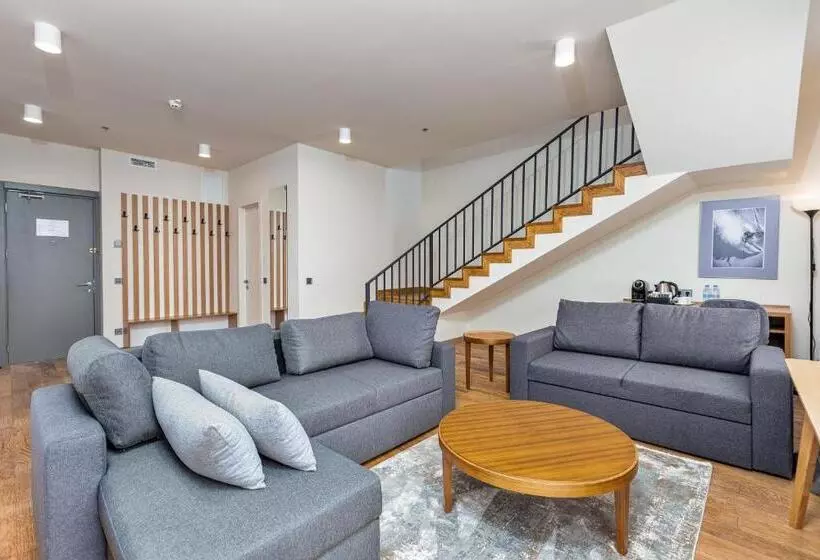 هتل Gudauri Lodge