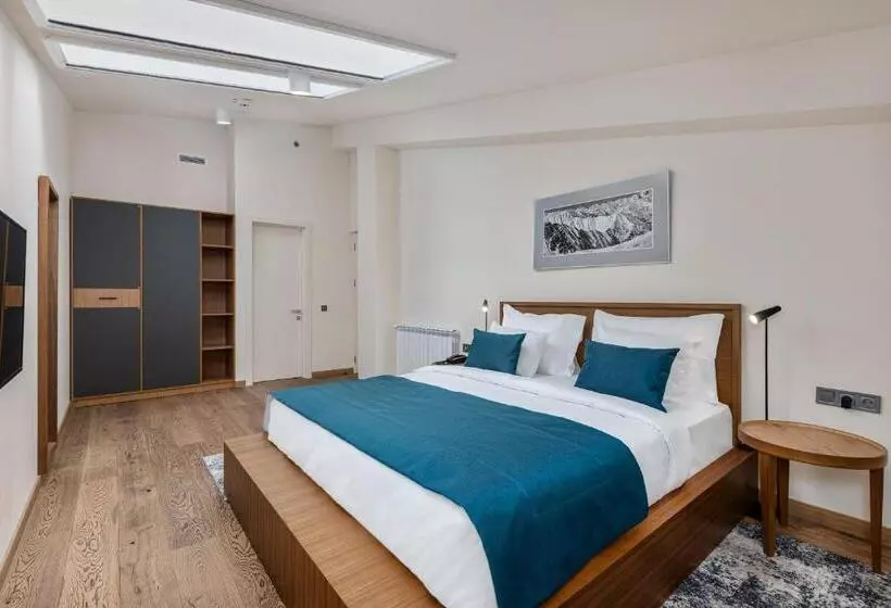 هتل Gudauri Lodge