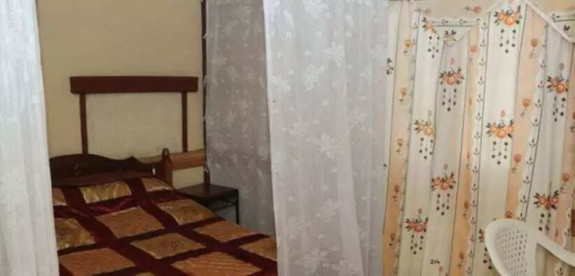 هتل Maina Highway