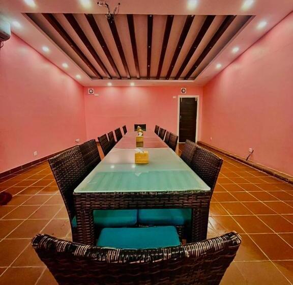 هتل Pahan Chhen   Boutique