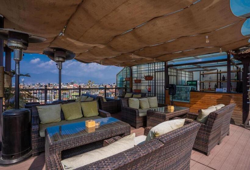 هتل Pahan Chhen   Boutique