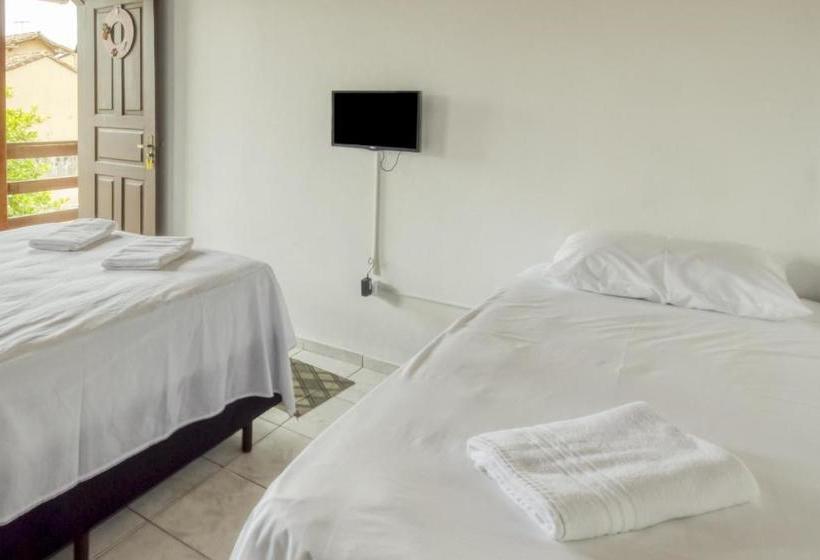 בית מלון כפרי Pousada Pouso Das águias