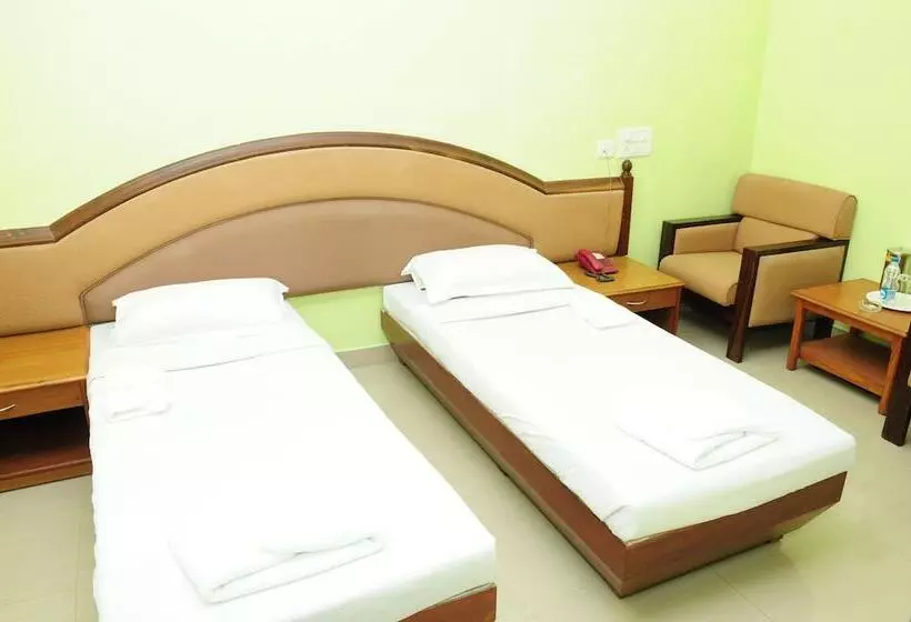 Hotelli Pranav International