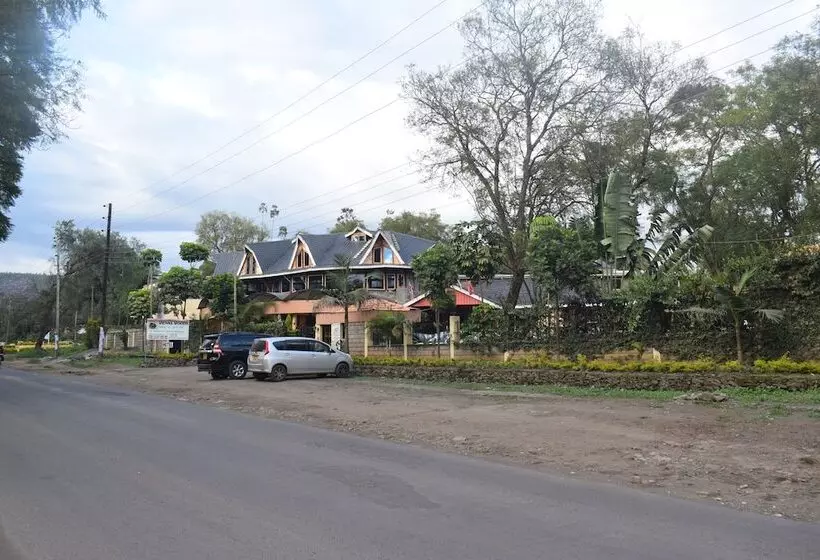 هتل Vienna Woods Holiday Inn Limited