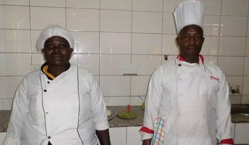 هتل Vienna Woods Holiday Inn Limited