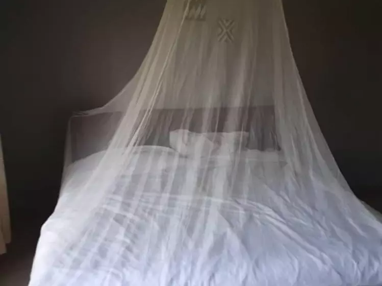 ペンション Airport Hill Guest House