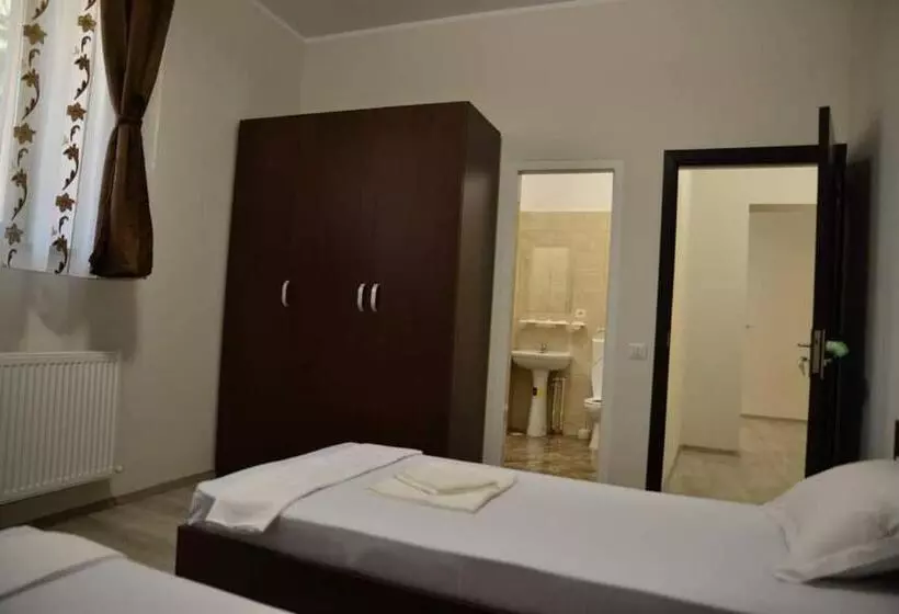 Pensiune Casa Stefan Galati