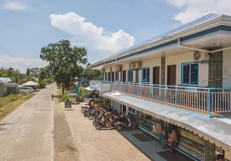 ペンション Diane Sunshine Villa Panglao Near Beach